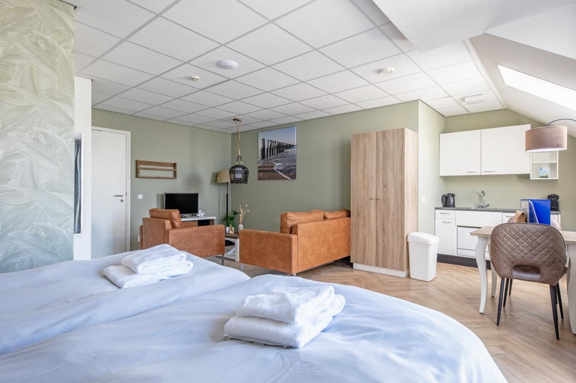 Strandplevier Suites De Koog  Extérieur photo